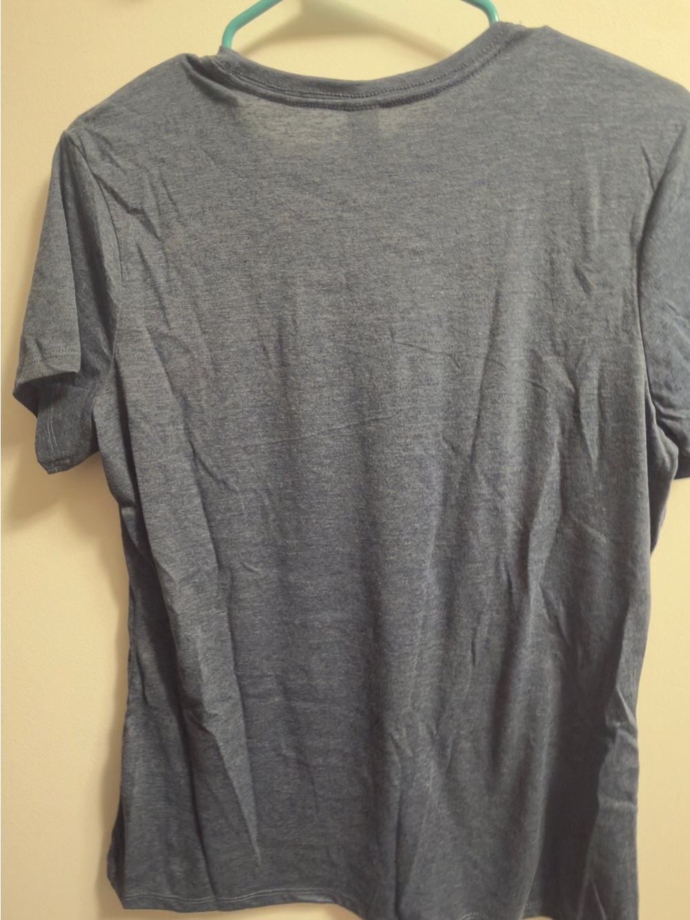 Junior Tops - Picture 2 of 9
